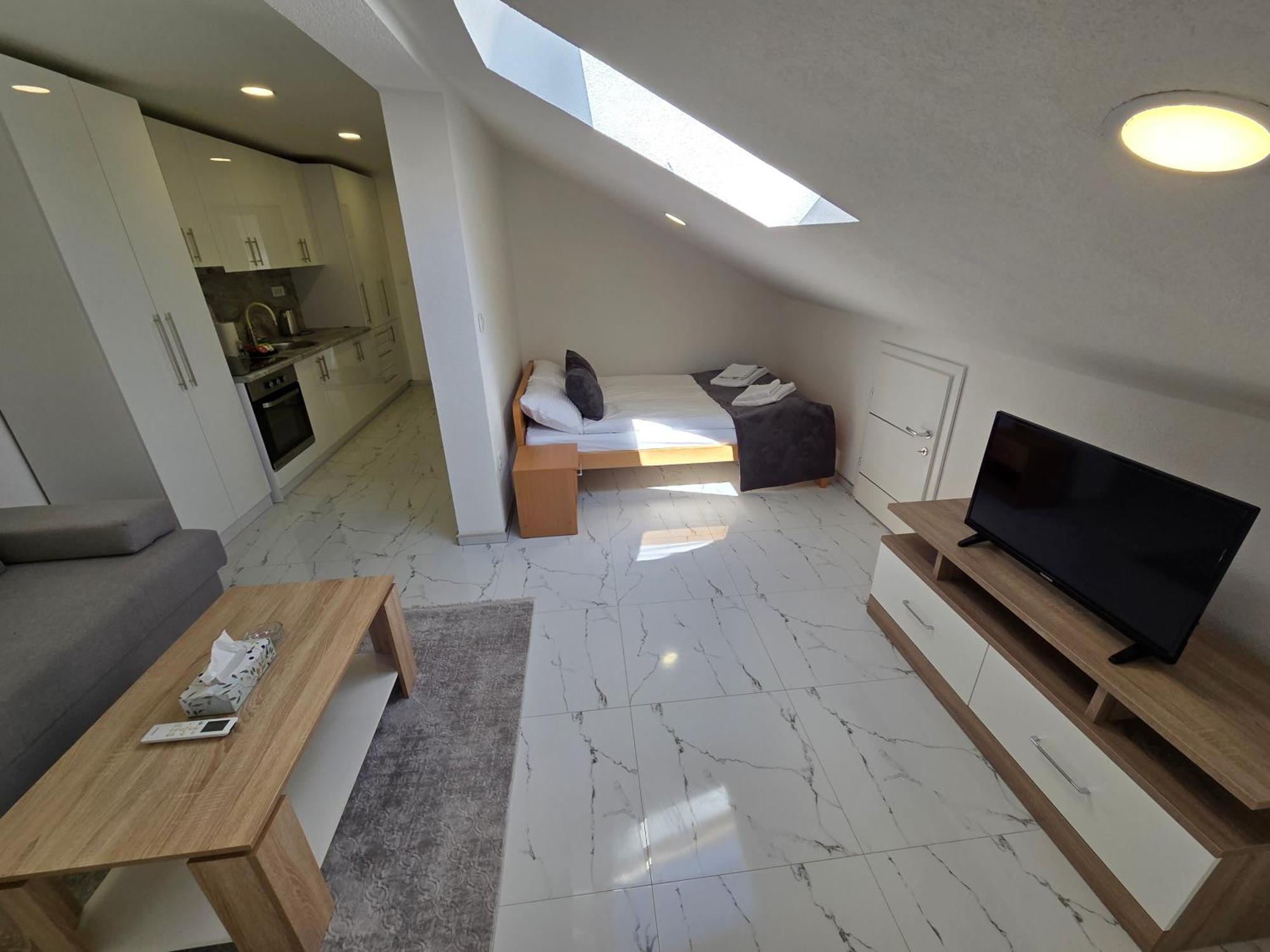 Apartment Pulse *