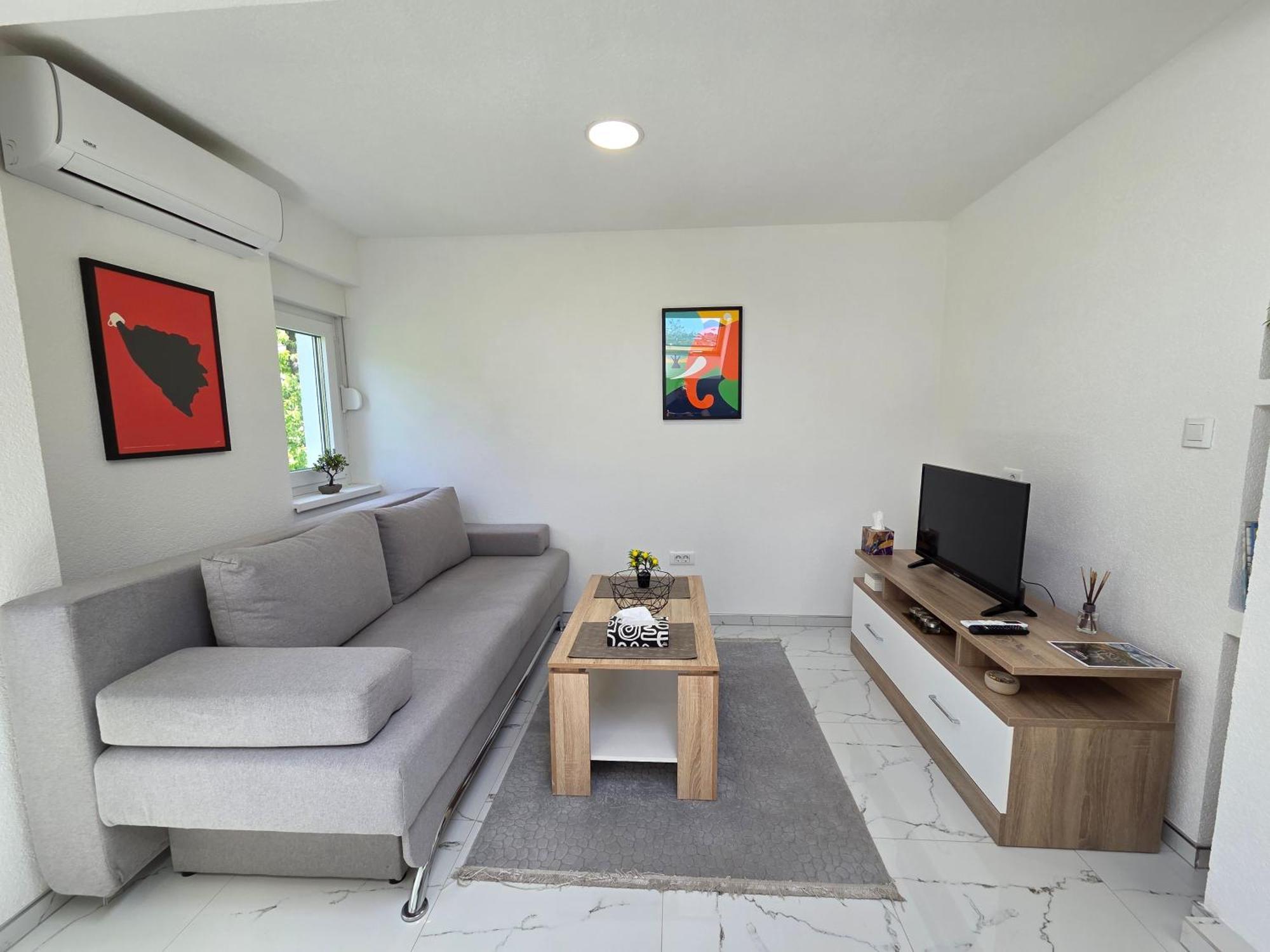 Pulse Apartment *