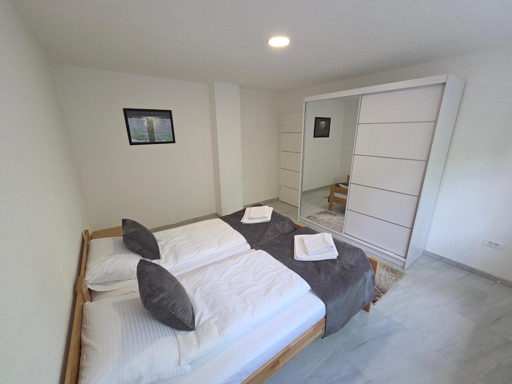 Apartment Pulse *